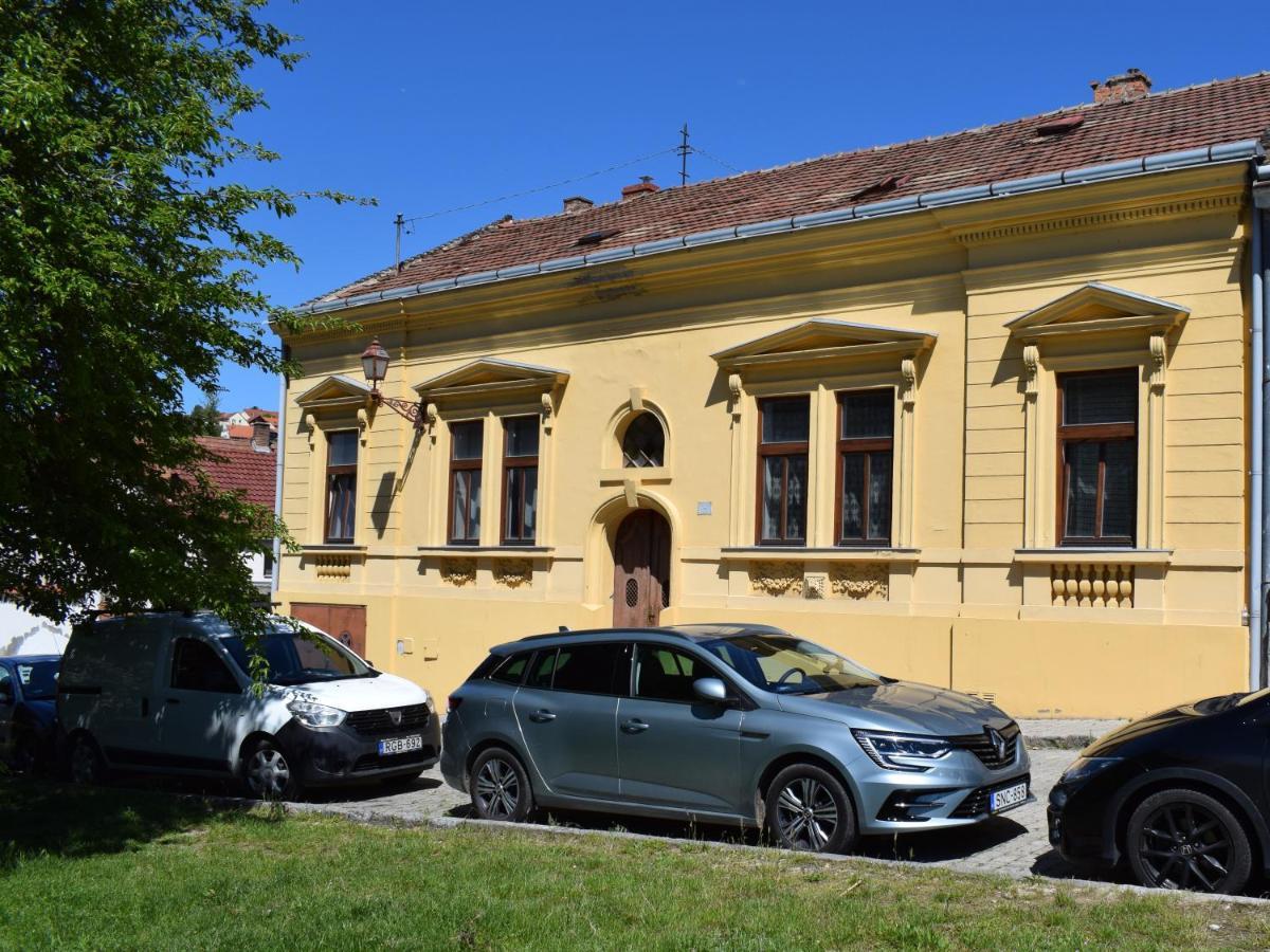 Malomszeg Apartman 2 Pětikostelí Exteriér fotografie